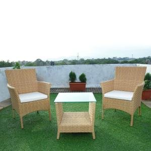 WS Outdoor Patio Seating Set 2 Chairs and 1 Table Set (Cream)